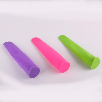 Set of 6 Hot Selling Silicone Ice Pop Molds/Silicone Ice Cream Maker