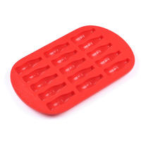 BSCI Factory Food grade Coca cola bottle shape silicone ice cube trays ice mold for promotional gift